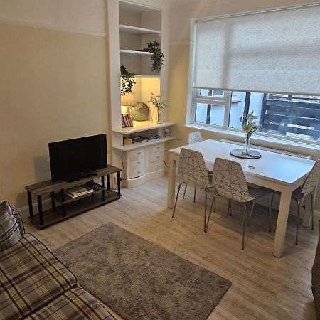 Leigh-On-Sea Retreat - 2 Bedroom Apartment Kültér fotó
