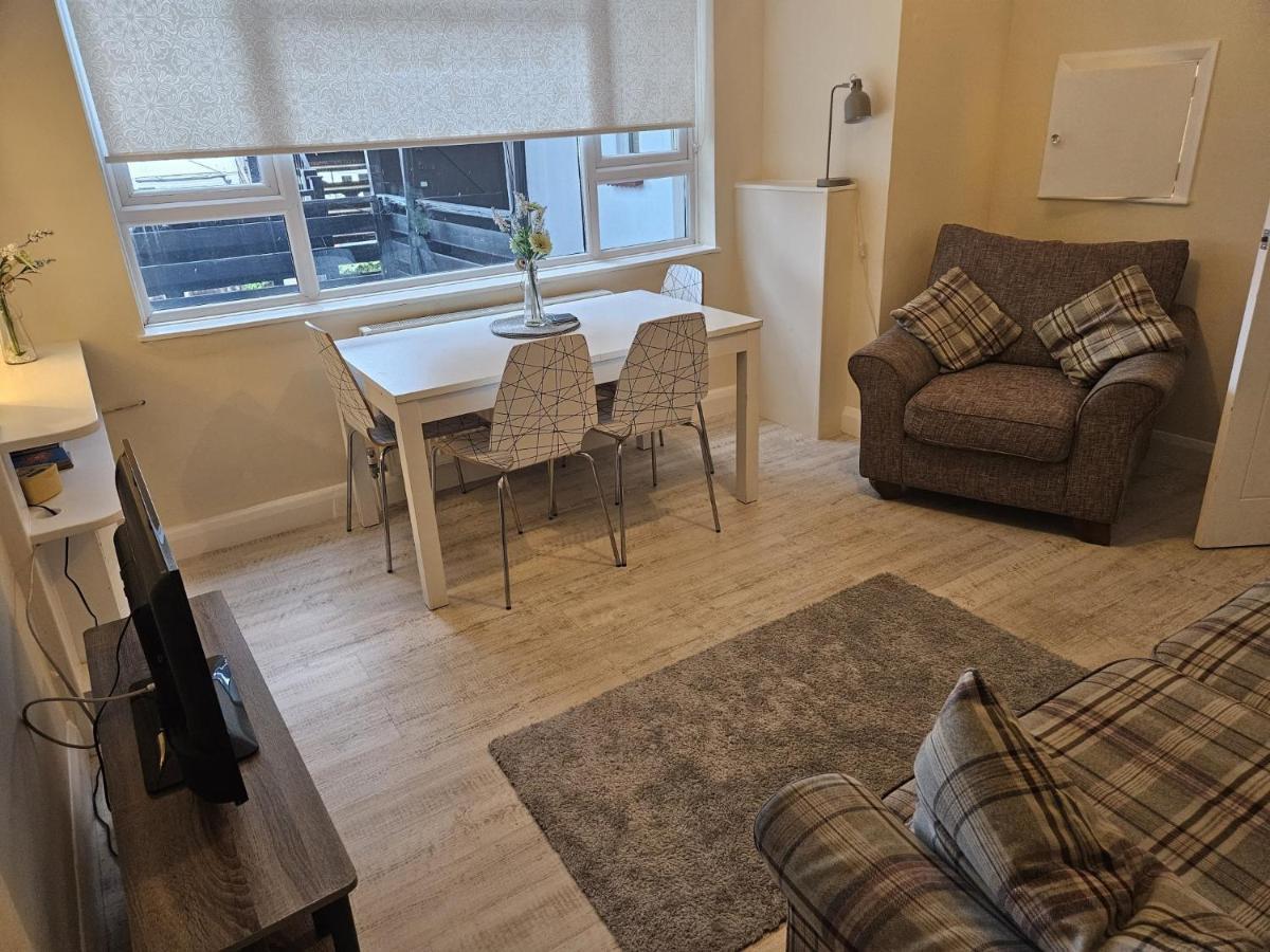 Leigh-On-Sea Retreat - 2 Bedroom Apartment Kültér fotó